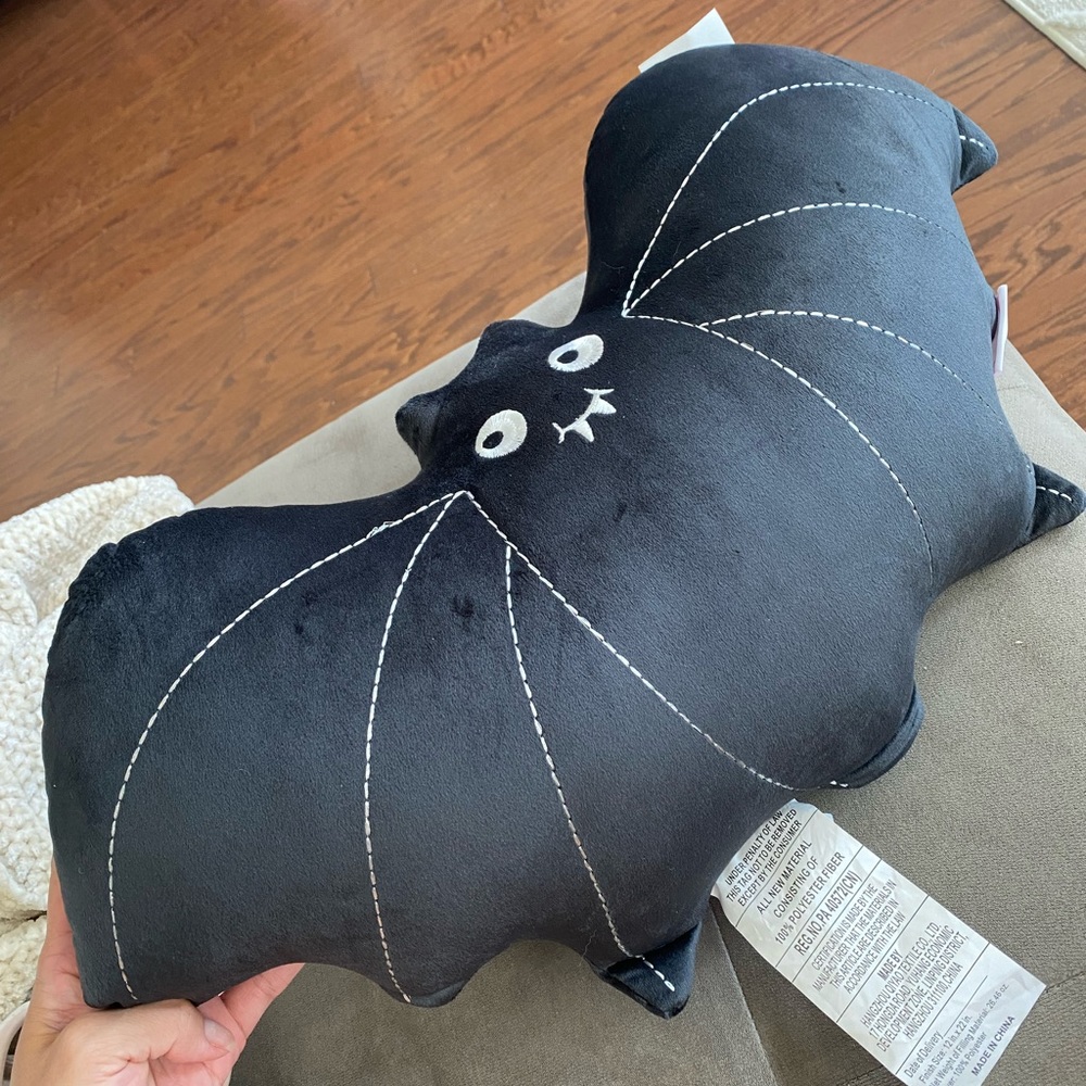 Isaac Mizrahi Bat Halloween Pillow Decor Cute Fall